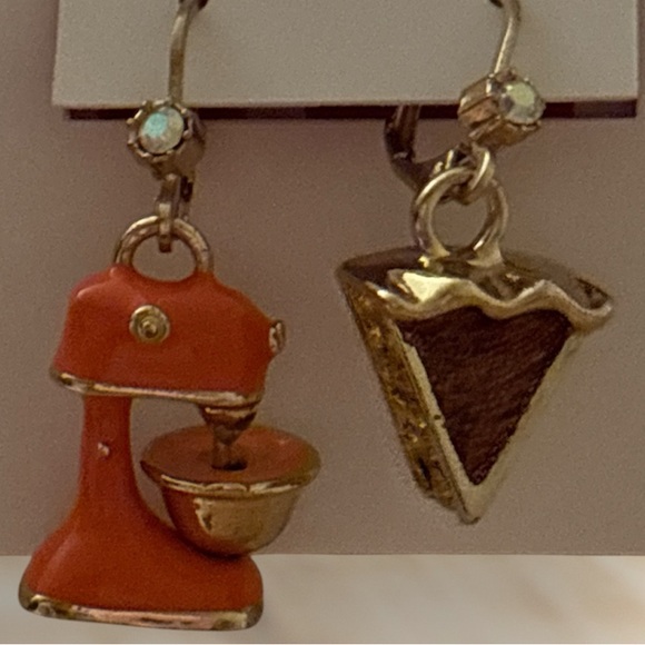 Betsey Johnson Orange Mixer and Pie Earrings - Picture 2 of 2